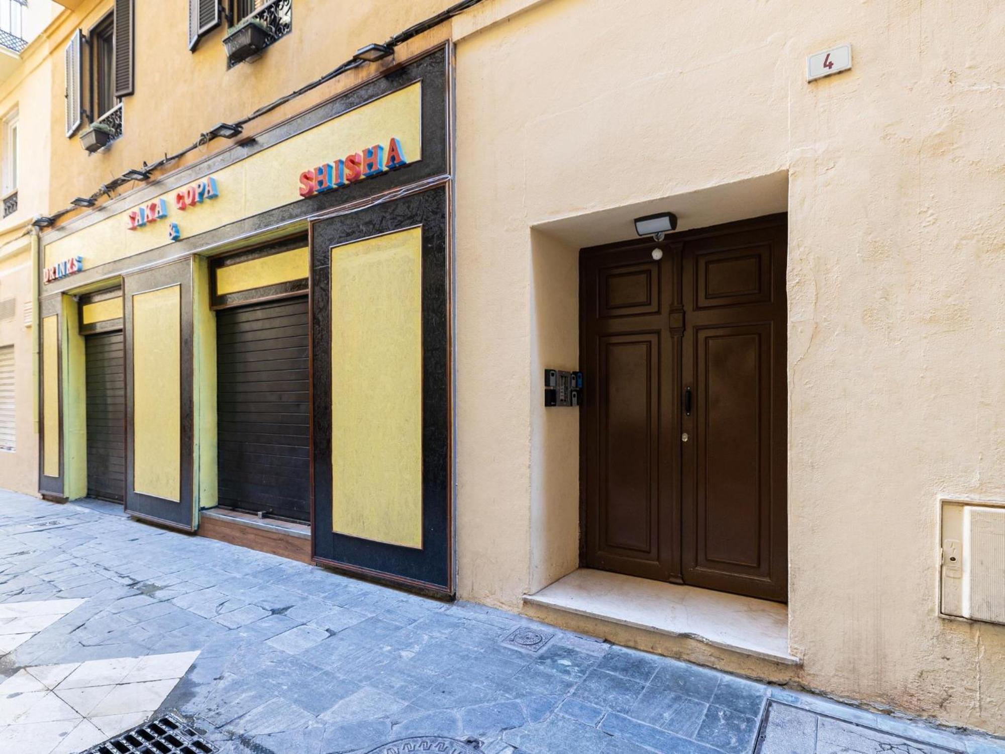 H2M Lazcano With Sunny Terrace In Old Town Málaga Buitenkant foto